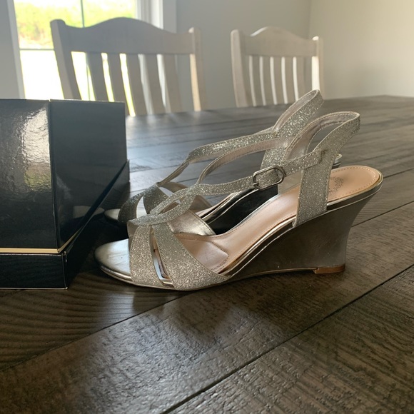 Dress sandals - Picture 3 of 3